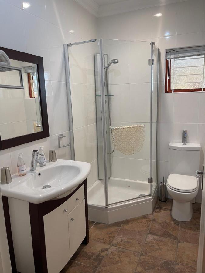 Upper Room Guesthouse Kirkwood Экстерьер фото