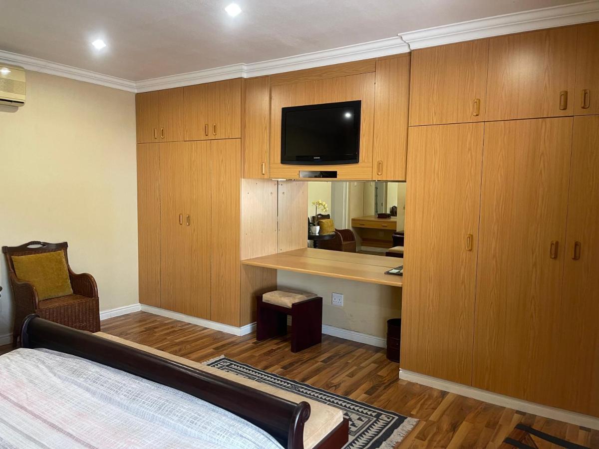 Upper Room Guesthouse Kirkwood Экстерьер фото