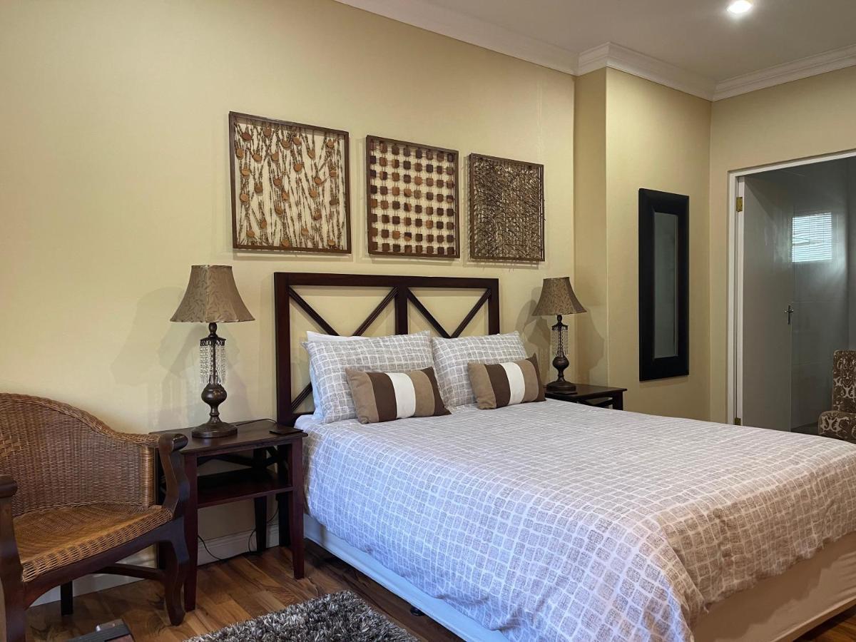 Upper Room Guesthouse Kirkwood Экстерьер фото