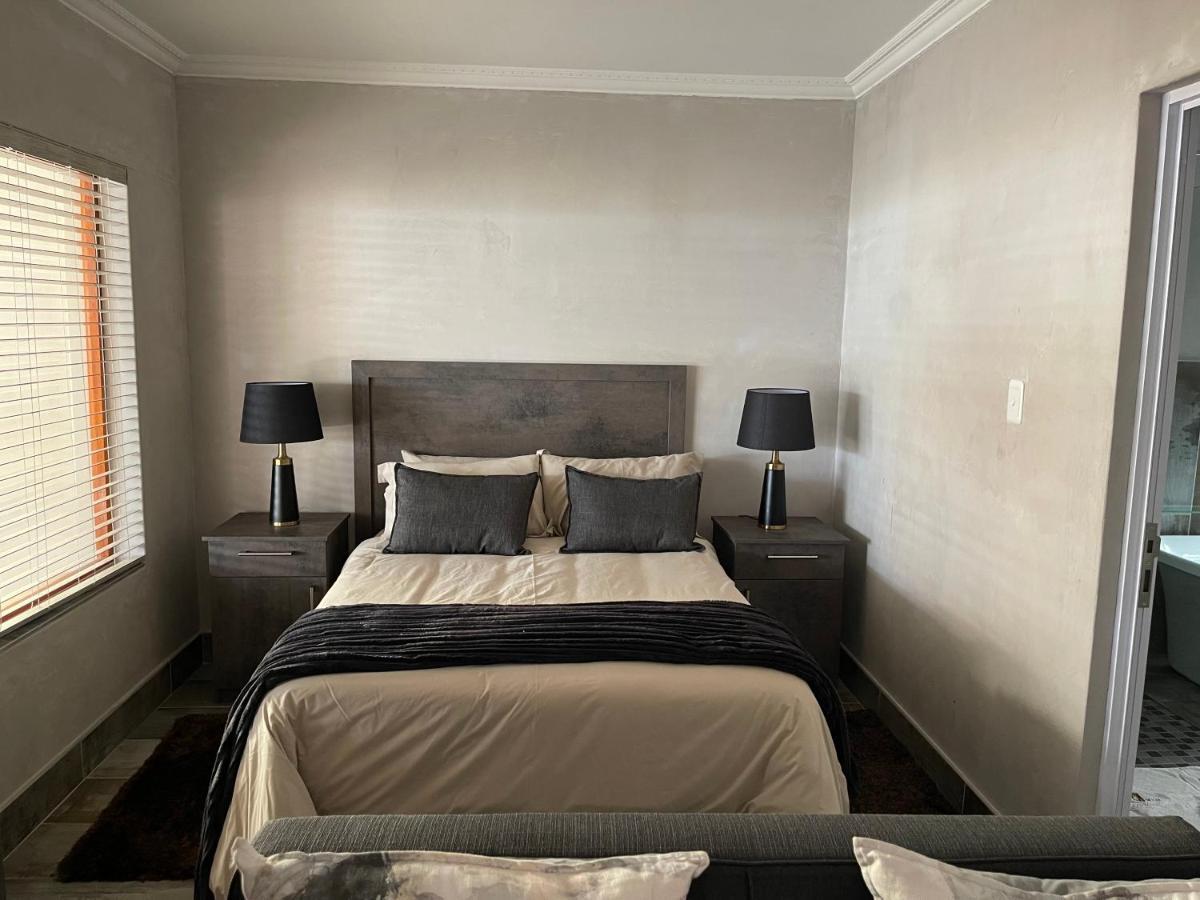 Upper Room Guesthouse Kirkwood Экстерьер фото
