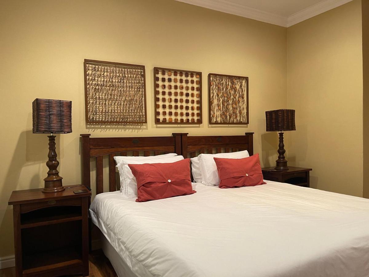 Upper Room Guesthouse Kirkwood Экстерьер фото