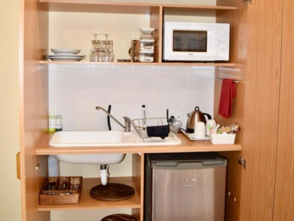 Upper Room Guesthouse Kirkwood Экстерьер фото